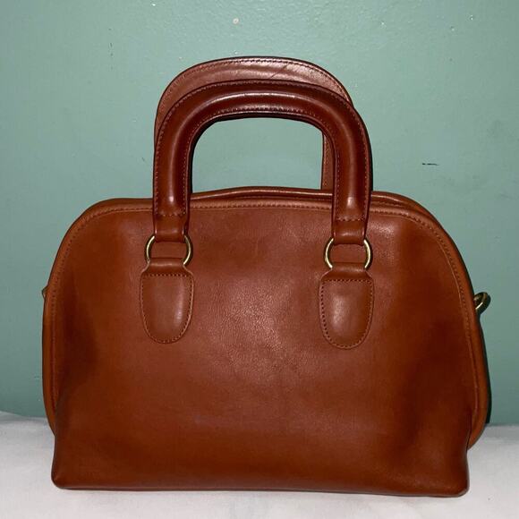 Vintage Coach Baxter bag No. 9903 in British tan. Made in USA - Picture 13 of 13